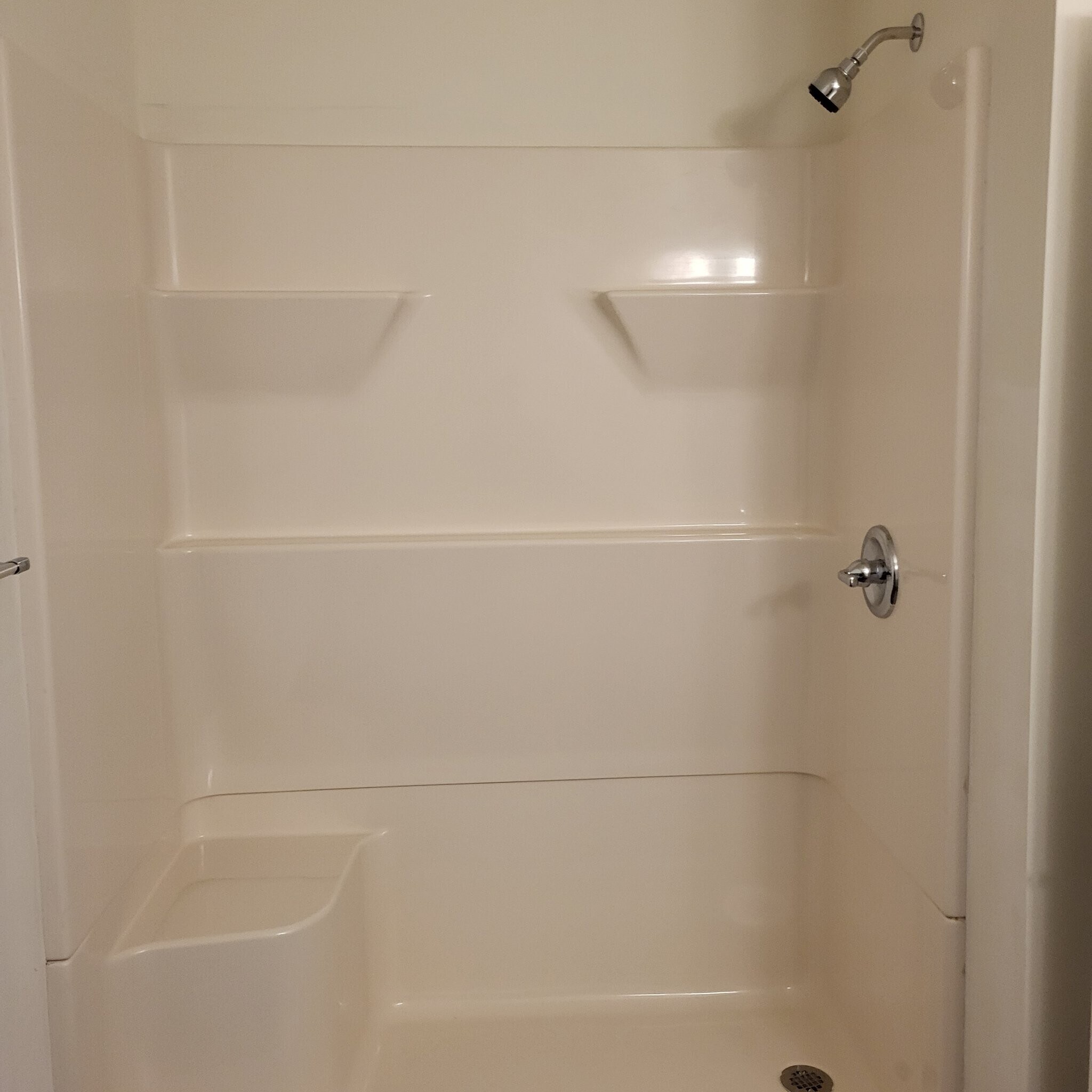 Building Photo - 968 Chicago Ave