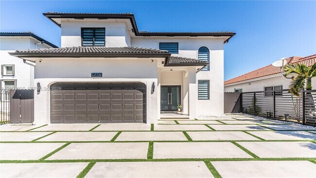 Building Photo - 15817 SW 138th Terrace