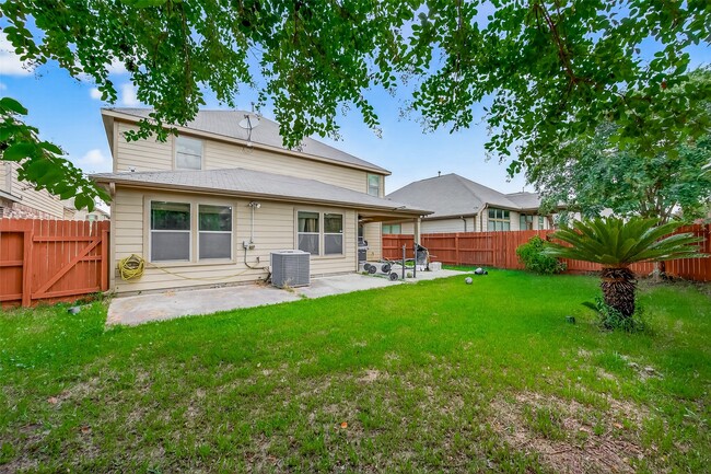 Building Photo - 16547 Lanesborough Dr
