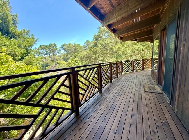 Building Photo - 35 Linda Vista Dr
