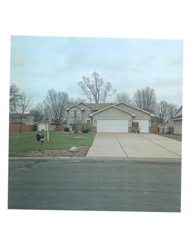 Building Photo - 12233 Quinn St