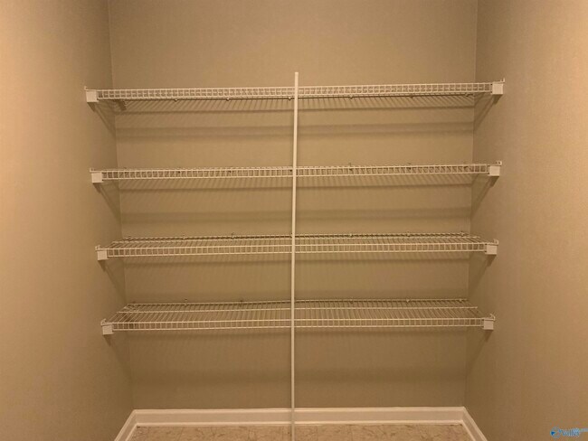 Building Photo - 104 Dartford Dr