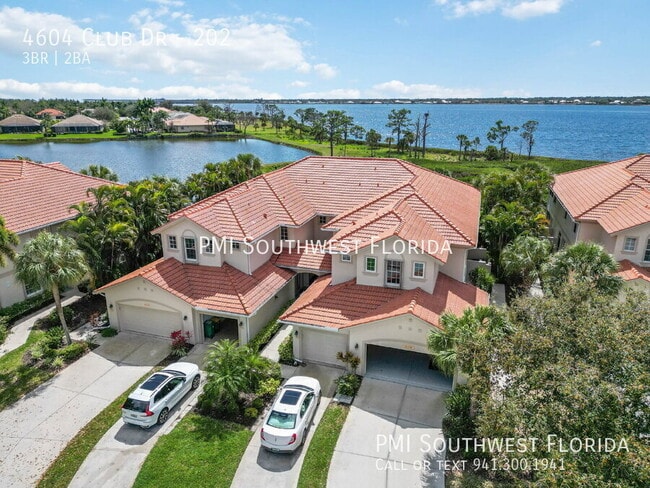 Building Photo - 4604 Club Dr