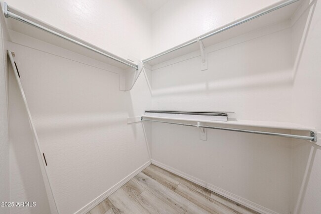 Building Photo - 4318 N 180th Dr