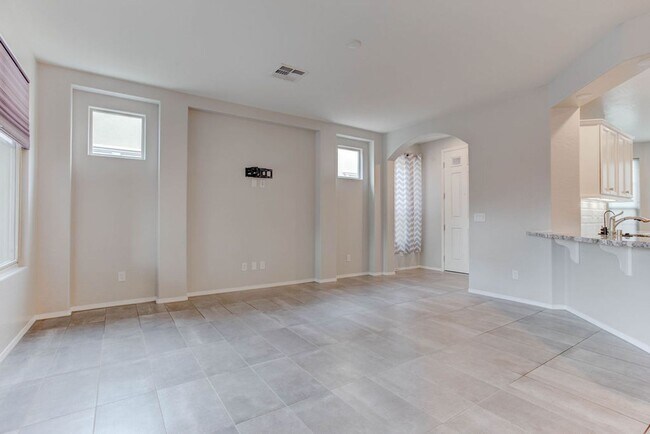 Building Photo - 5641 Sagamore Canyon St