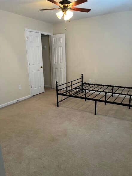 Guest Bedroom closet - 129 Perkins Pl