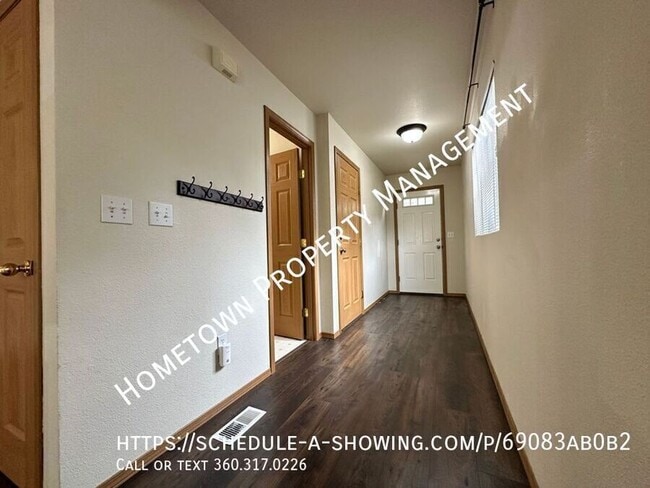 Building Photo - 3709 3rd Ave NW