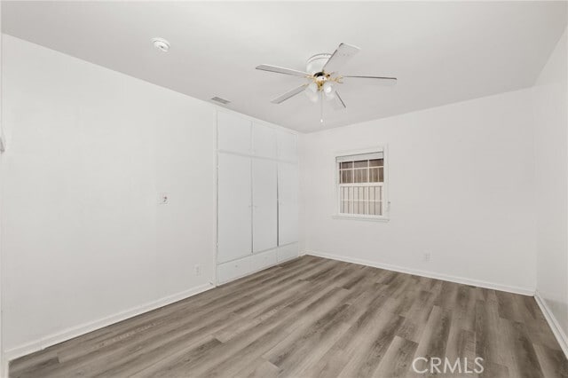 Building Photo - 587 E Arrow Hwy