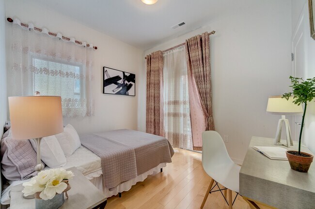 Building Photo - 30 Florida Ave NW