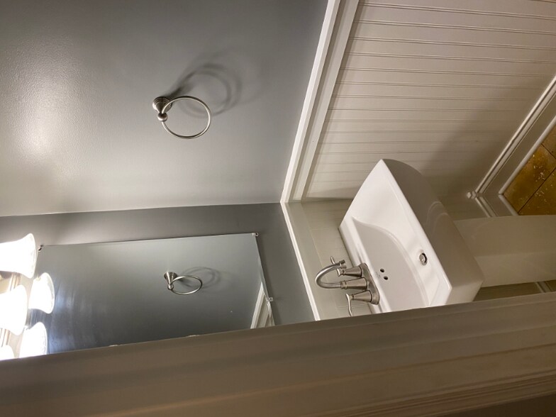 Building Photo - 1155 Timbertrail Ct
