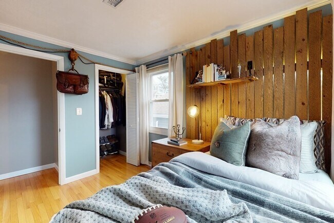 Building Photo - 37 Marivista Ave