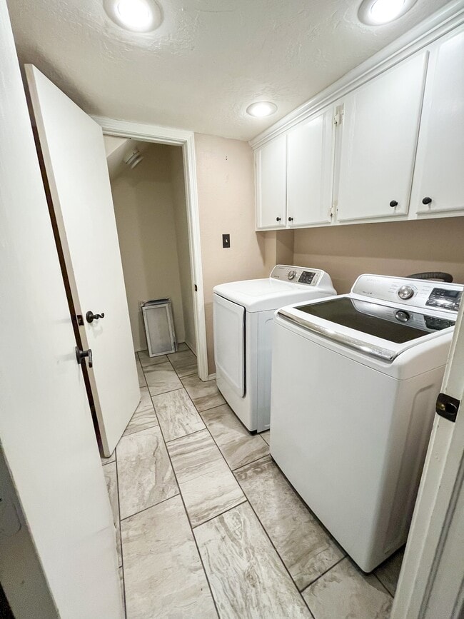 Building Photo - 1601 SW Boyles Landing Rd