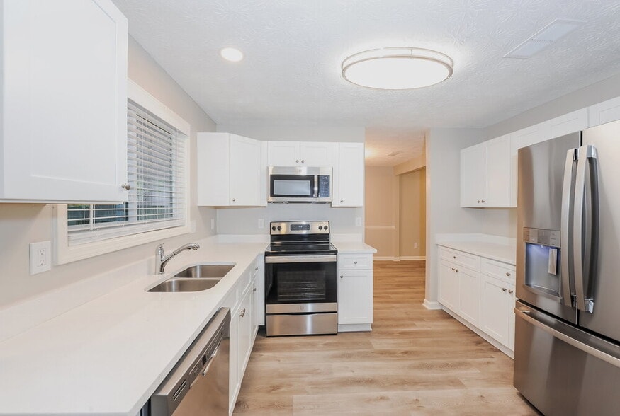 Building Photo - 4967 Turtle Rock Dr