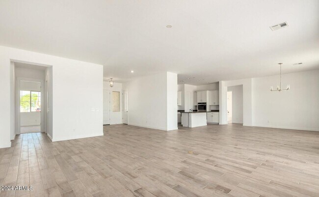 Building Photo - 10131 W Camino De Oro
