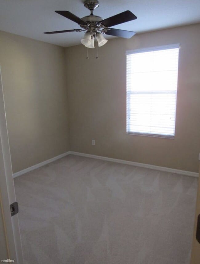 Building Photo - 644 Venice Place