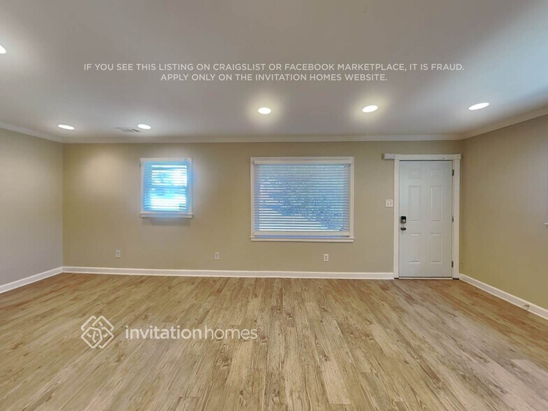 Building Photo - 2434 Main St NW