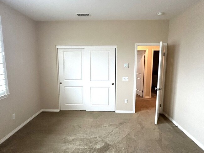 Building Photo - 3502 RAWLEY ST CORONA 92882 (5 BED / 3.5 B...