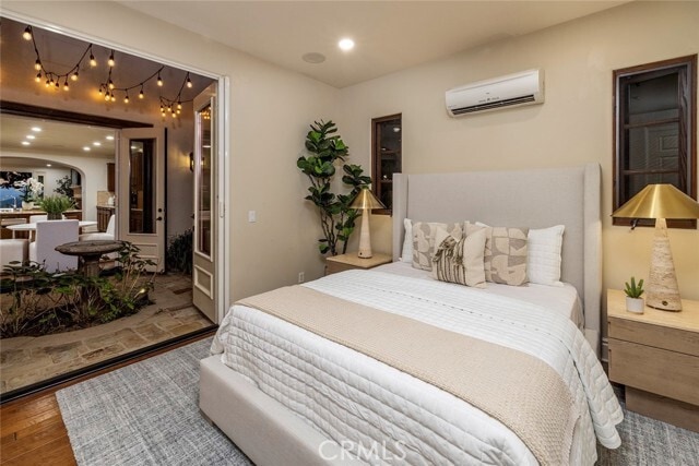 Building Photo - 8 Night Sky