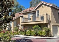 Building Photo - 8215 E Oak Ln
