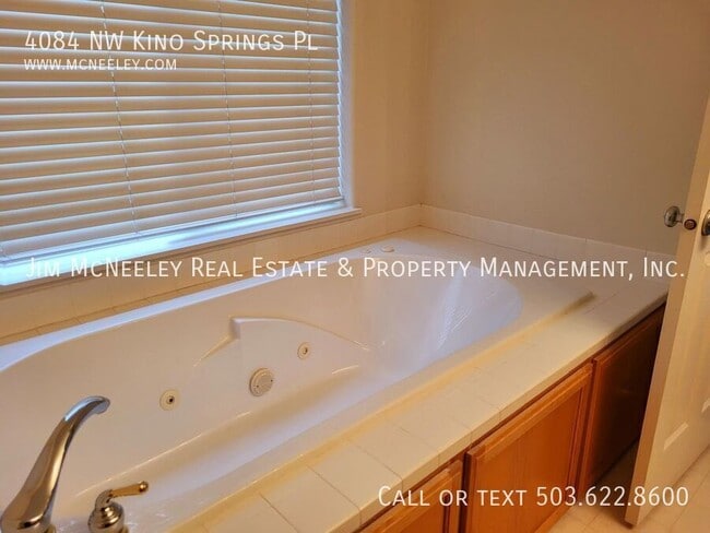 Building Photo - 4084 Kino Springs Pl