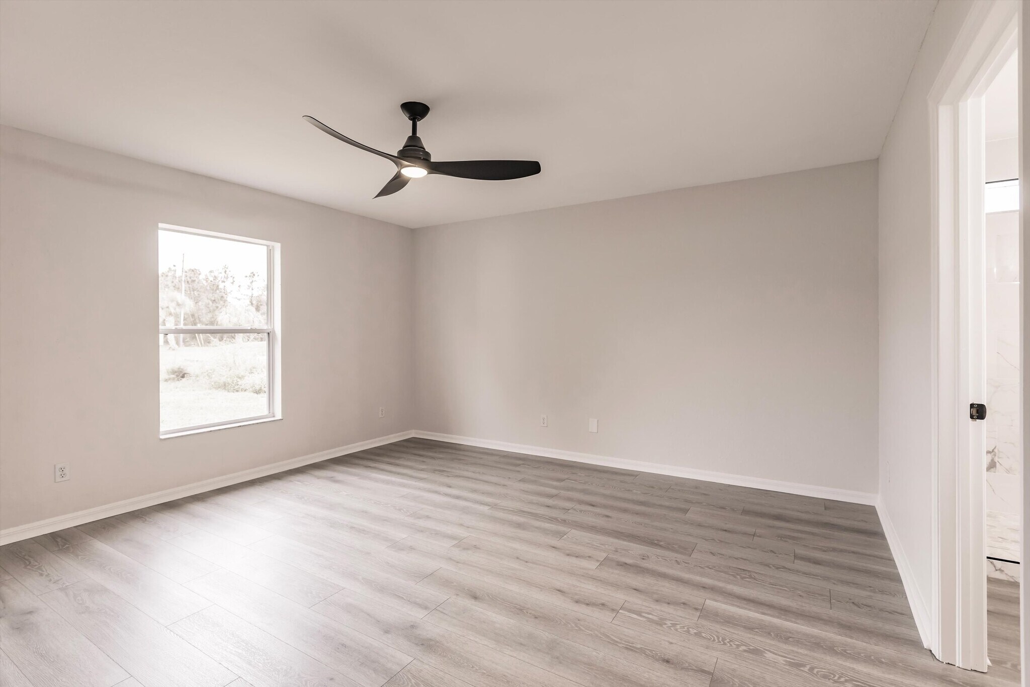 Building Photo - 4132 Mermell Cir