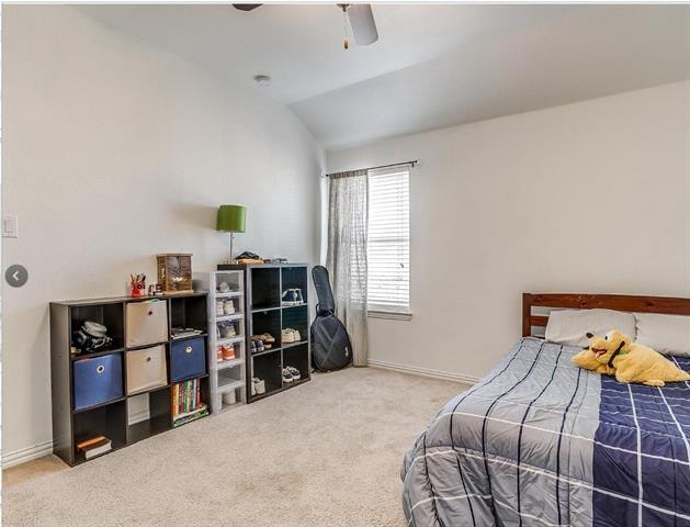 Building Photo - 5825 Valley Haven Way