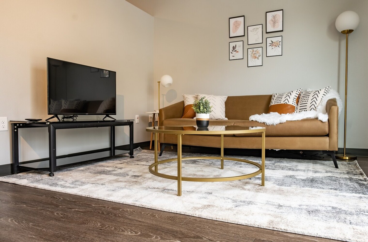 Building Photo - 2301 Ingersoll Ave