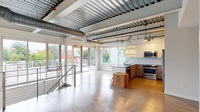 Building Photo - 15 Richdale Ave