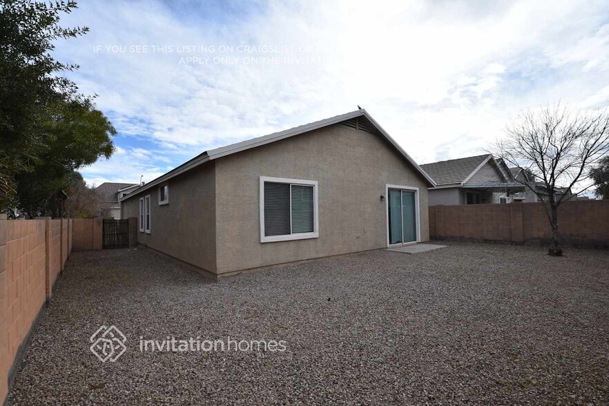 Building Photo - 7002 S 40th Ln