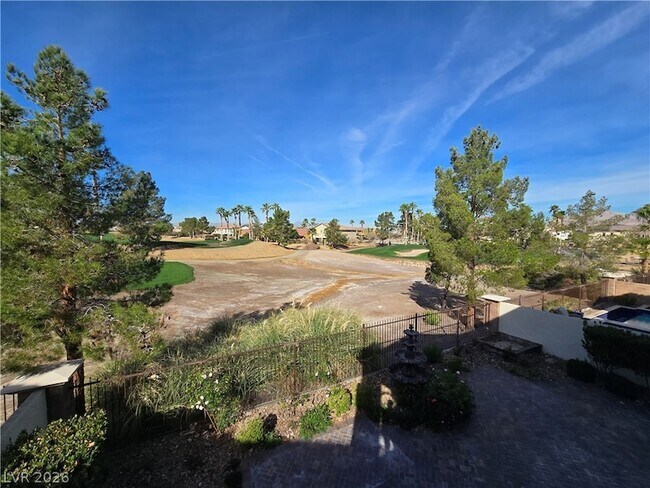 Building Photo - 927 Via Canale Dr