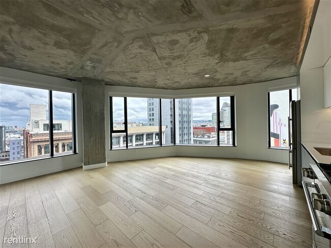 Building Photo - 960 Market St