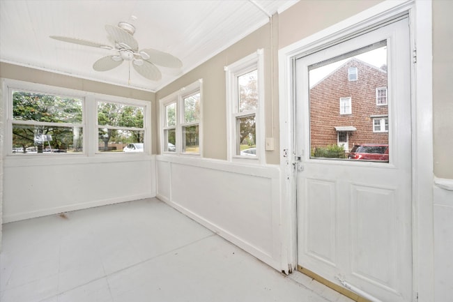 Building Photo - 628 Ingleside Ave