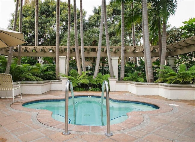 Building Photo - Total Quality Living! This private and qua...
