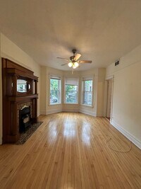 Building Photo - 3701 N Damen Ave