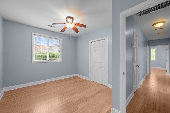 Building Photo - Beautiful Country Home off Madam Moores Ln with Large Yard