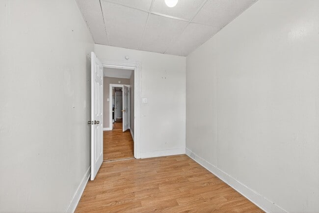 Building Photo - 584 Avenue C