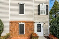 Building Photo - 2611 Ivory Run Way
