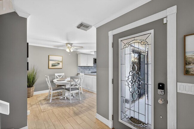 Building Photo - 112 Ocean Cove Dr
