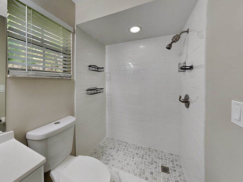 Building Photo - 150 Eldorado Dr