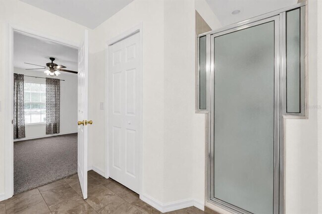 Building Photo - 204 Gleneagles Dr