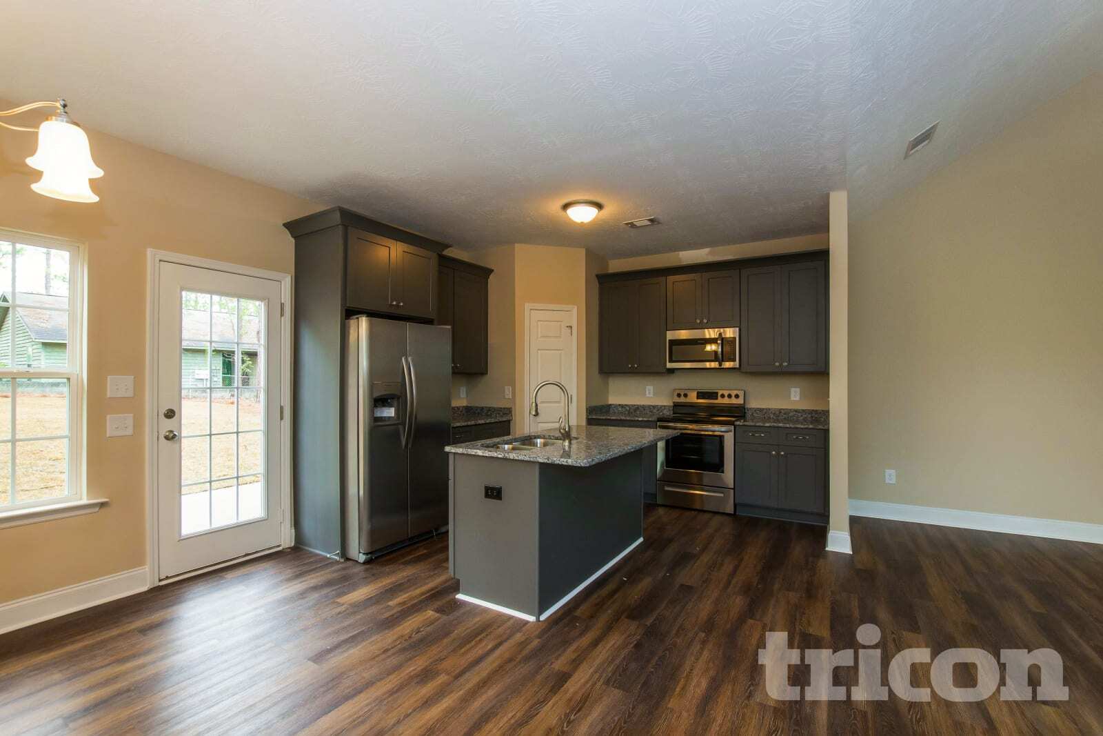 Building Photo - 110 Darian Dr