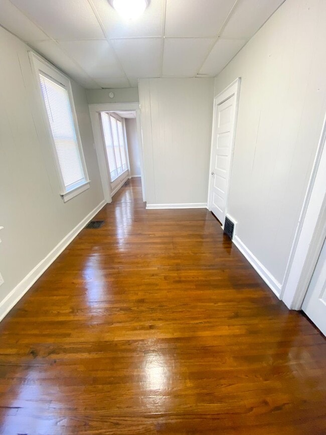 Building Photo - 1231 Culver Dr