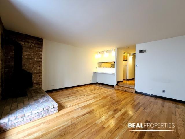 Building Photo - 0 bedroom in CHICAGO IL 60610