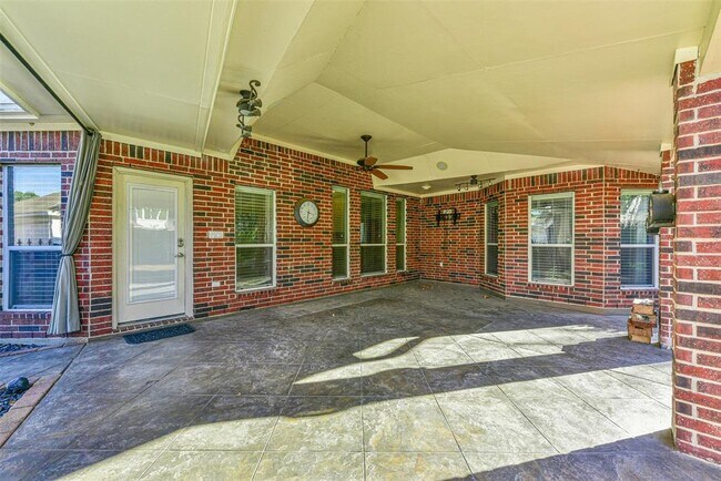 Building Photo - 24506 Screech Owl Ct