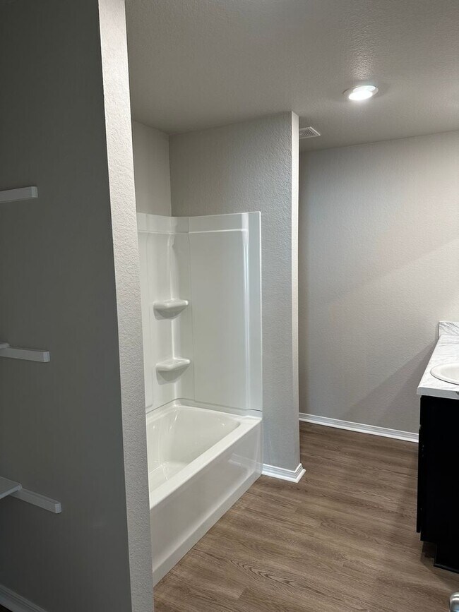 Building Photo - *NOW PRELEASING* 3 Bedroom| 2 Bath Home in Maumelle!