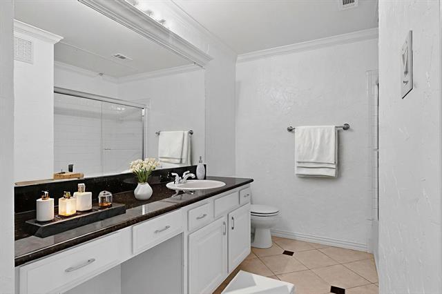 Building Photo - 2524 Preston Rd