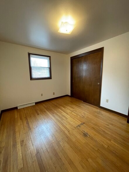 Bedroom 2 - 1407 Wiesner St
