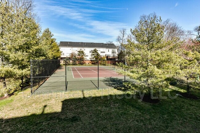 Building Photo - 2017 Capstone Cir