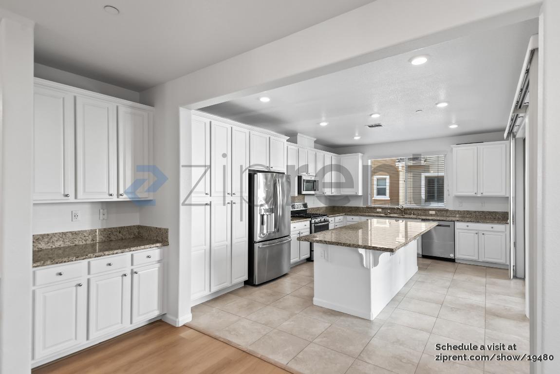 Building Photo - 291 Montalcino Cir