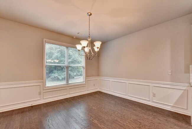 Building Photo - 5166 Apple Grove Rd NE